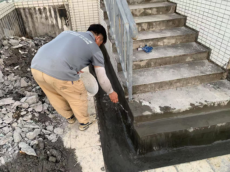 樓頂室外樓梯滲水